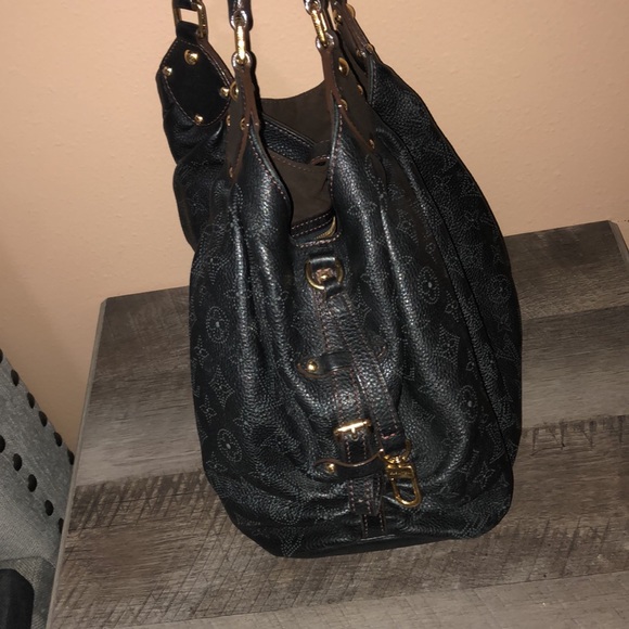 Louis Vuitton Mahina ❤️ - Picture 5 of 16